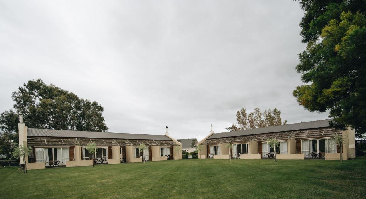 Brackenridge Country Retreat & Spa Martinborough Exterior photo